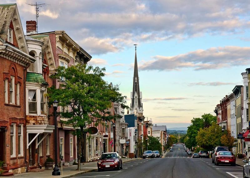 Hudson, New York: A Creative Escape by Train