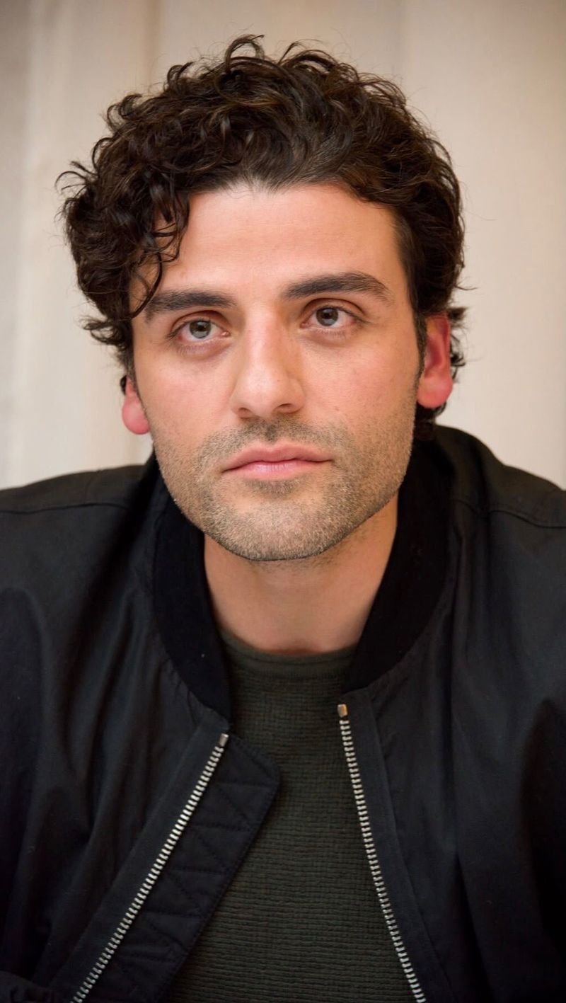 Oscar Isaac: Turning Musical Energy Toward Drama