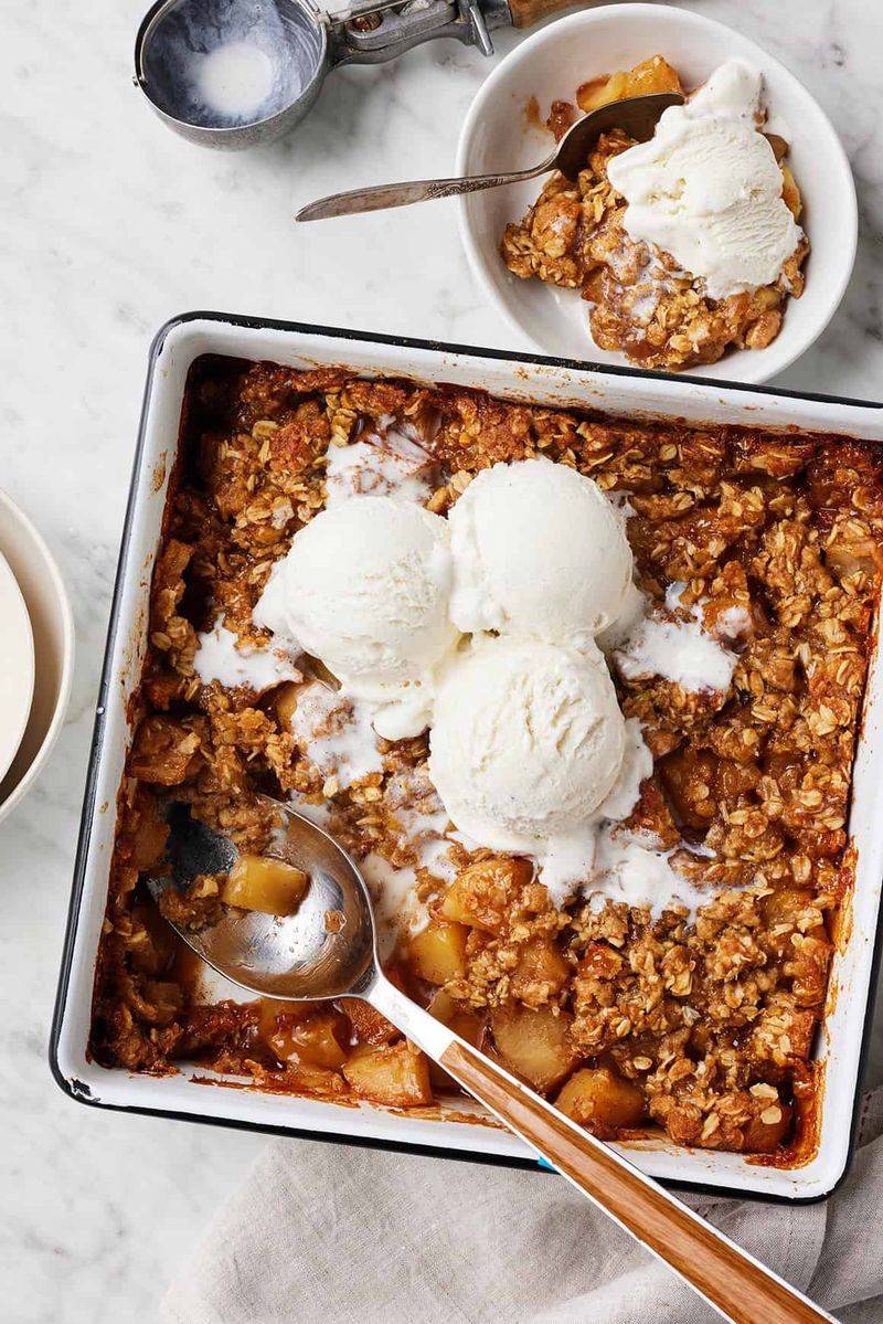 Classic Apple Crumble