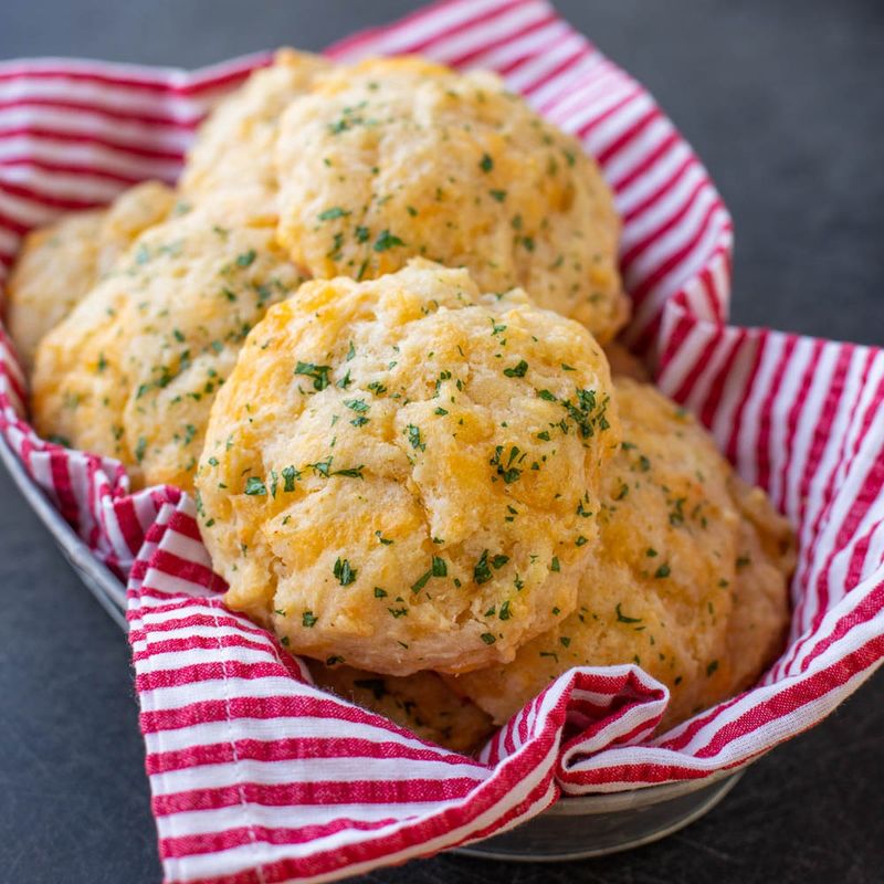 Cheddar Bay Style Biscuits