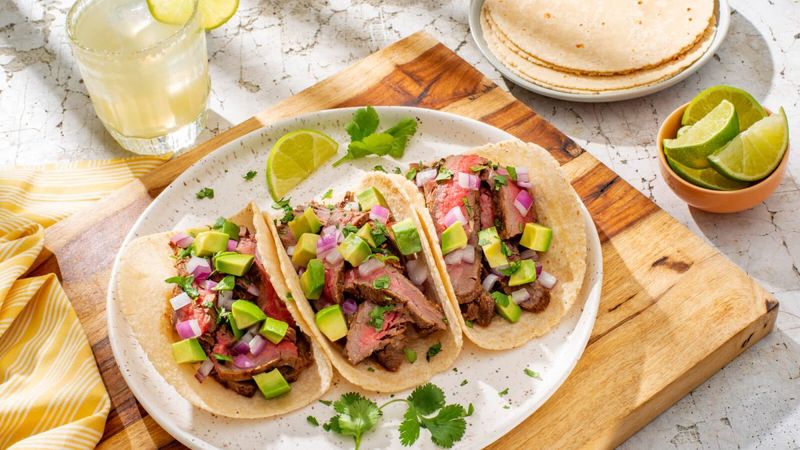 Steak Tacos al Carbón