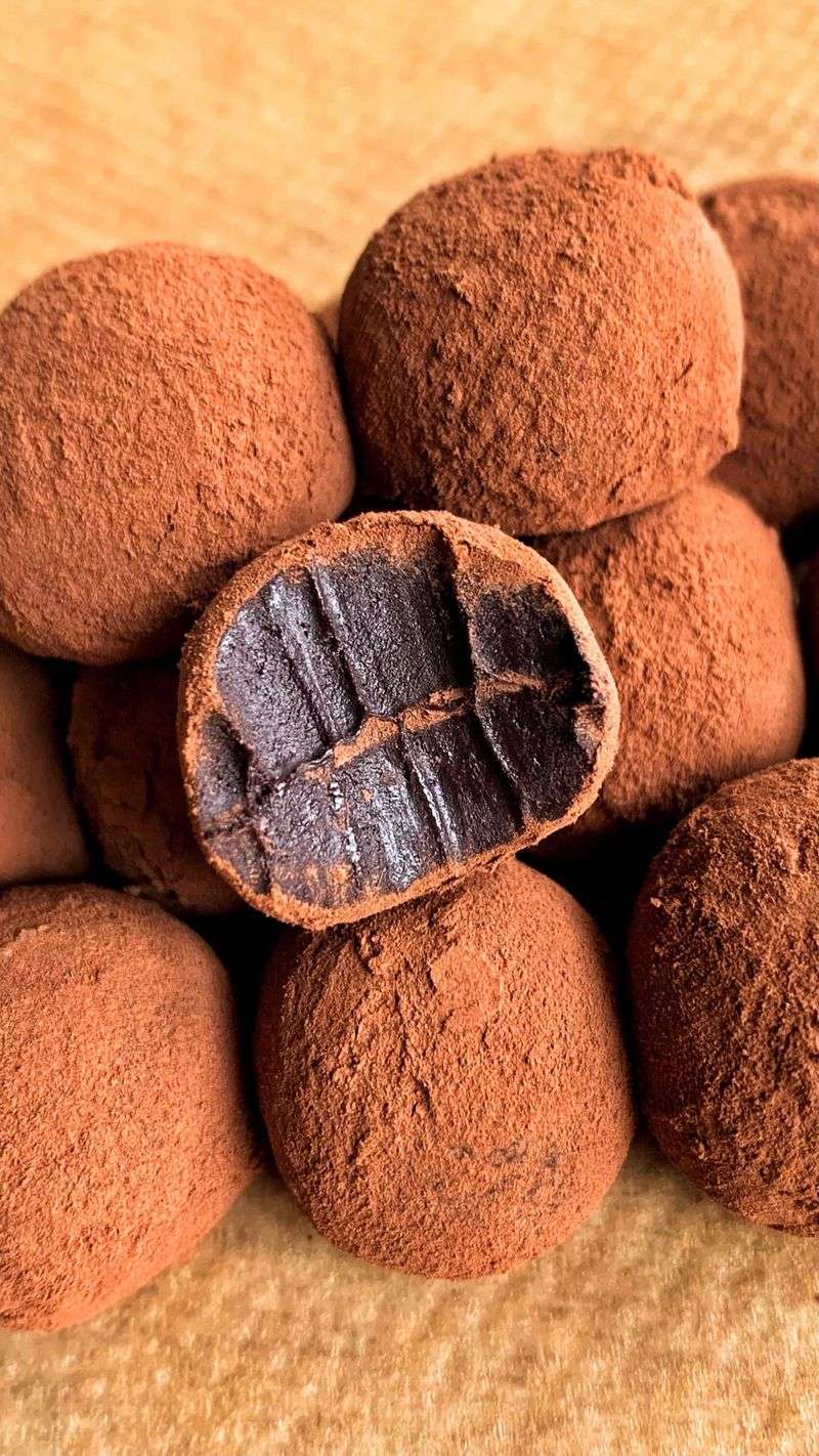 Homemade Chocolate Truffles
