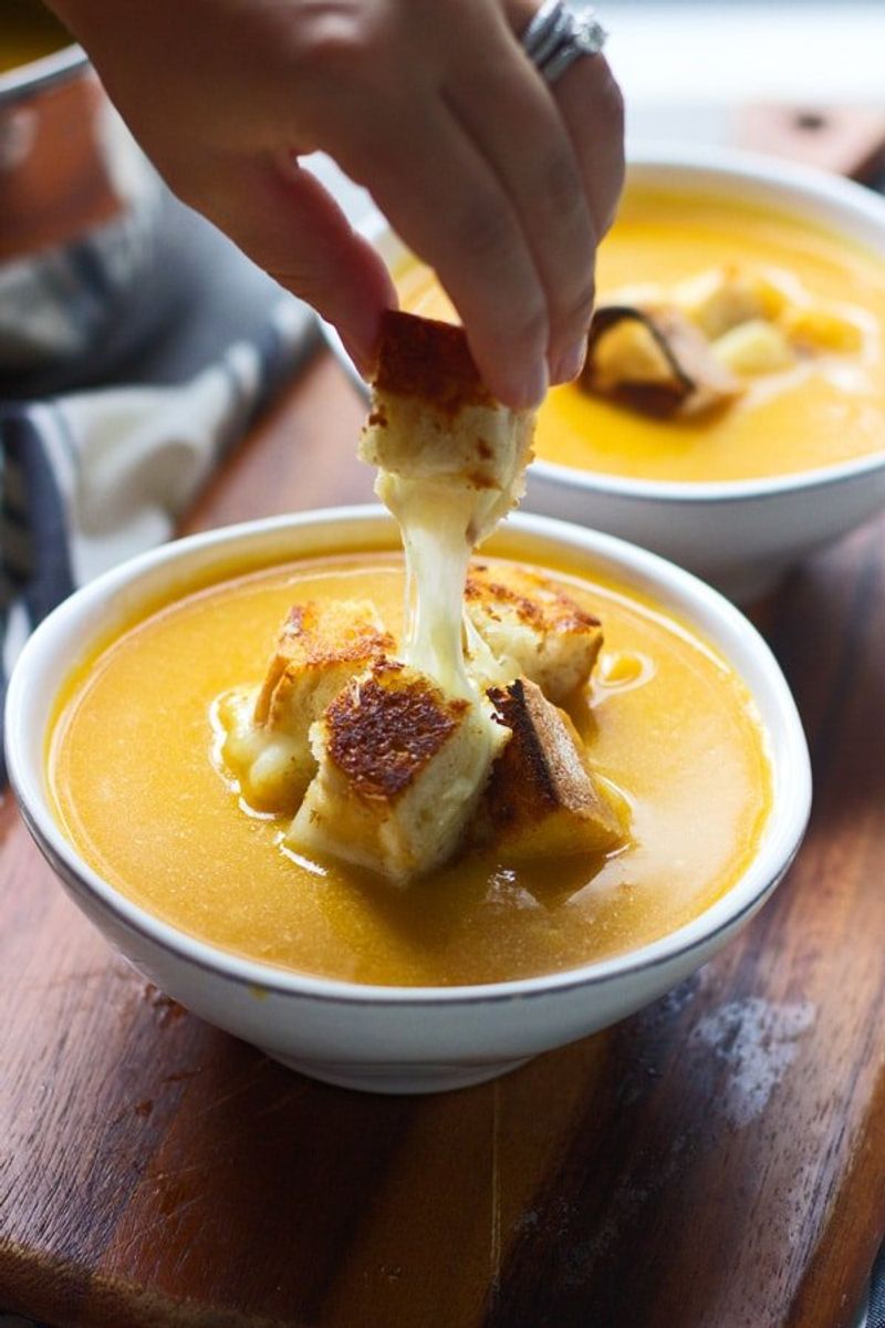 Cheesy Croutons
