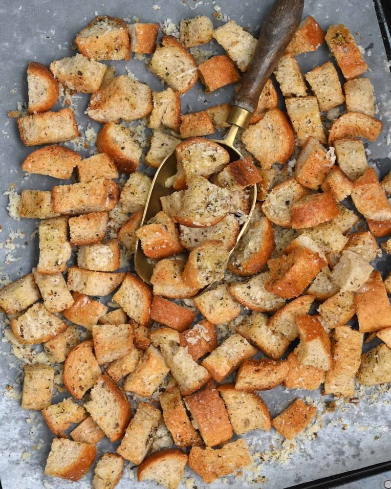 Bread Crust Croutons