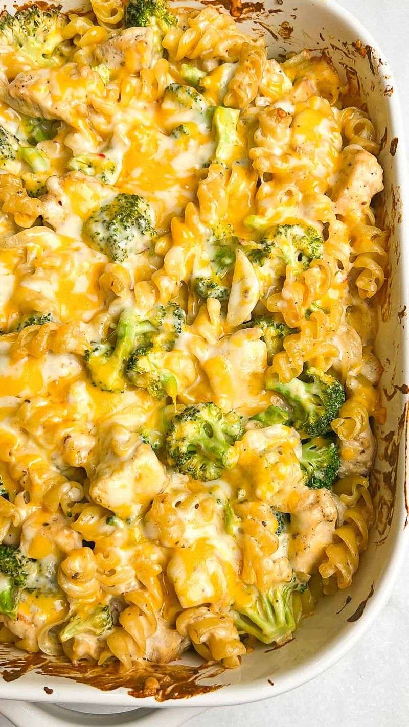 Cheesy Chicken Broccoli Bake