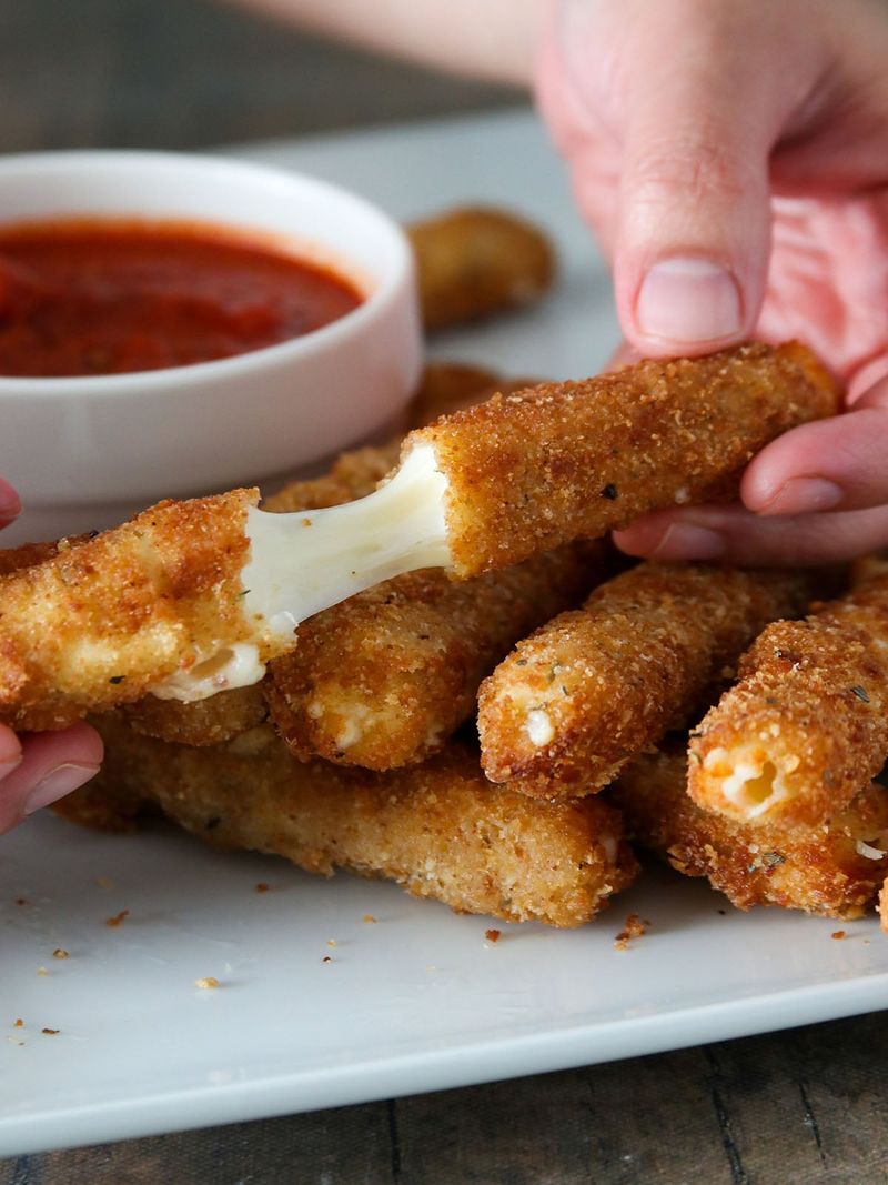 Crispy Fried Mozzarella Sticks