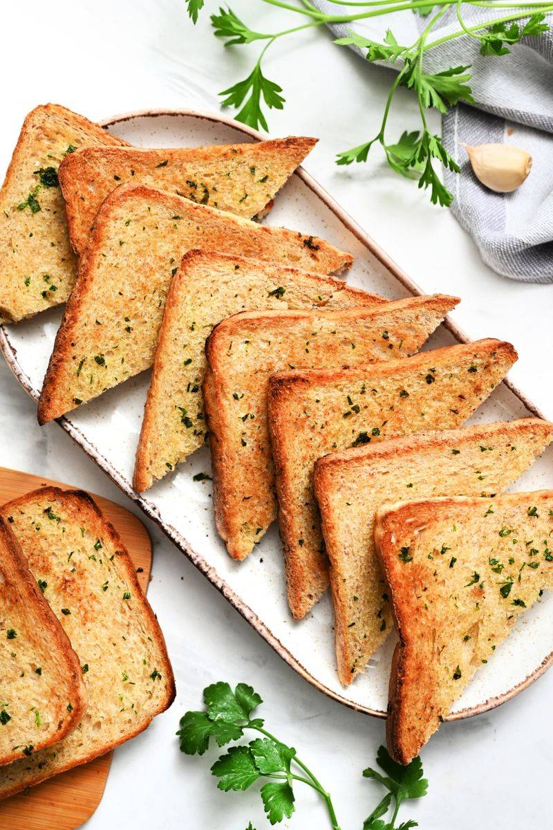 Crispy Garlic Toast