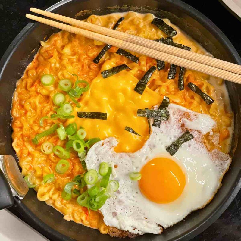 Cheesy Korean-Style Ramyeon