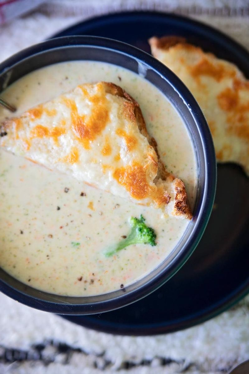 Cheesy Broccoli Cheddar Soup