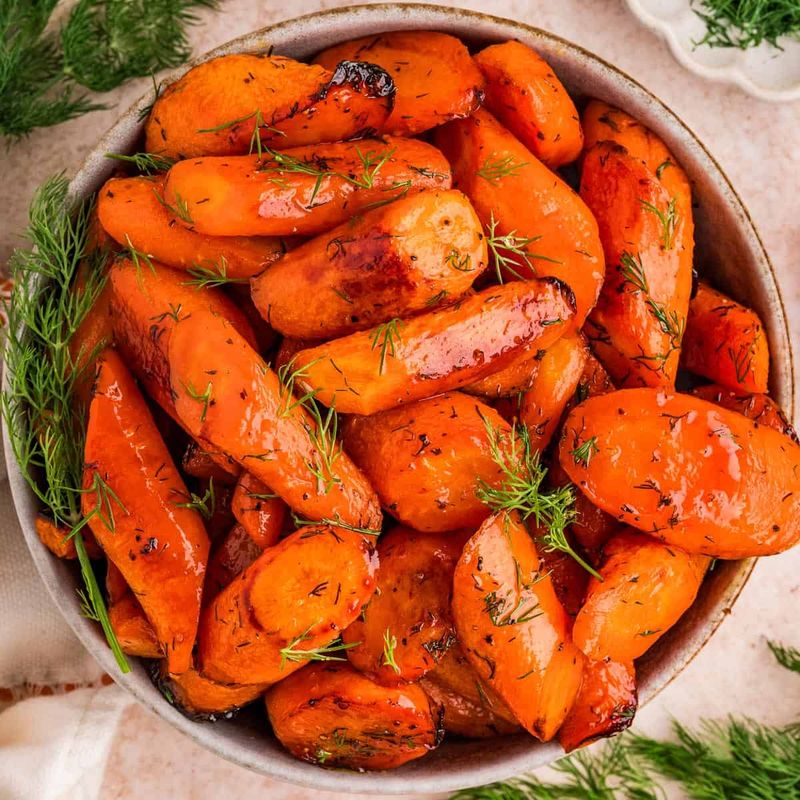 Garlic Dill Roasted Carrots