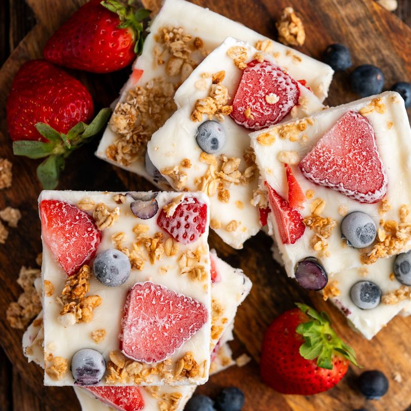 Frozen Yogurt Bark