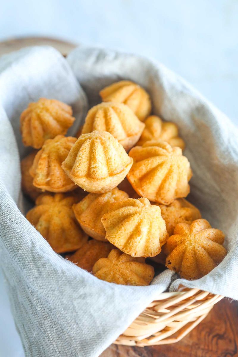 Kuih Bahulu Sponge Bites
