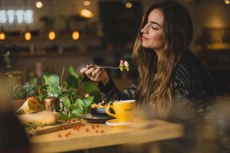 Taking Your Sweet Time at Meals