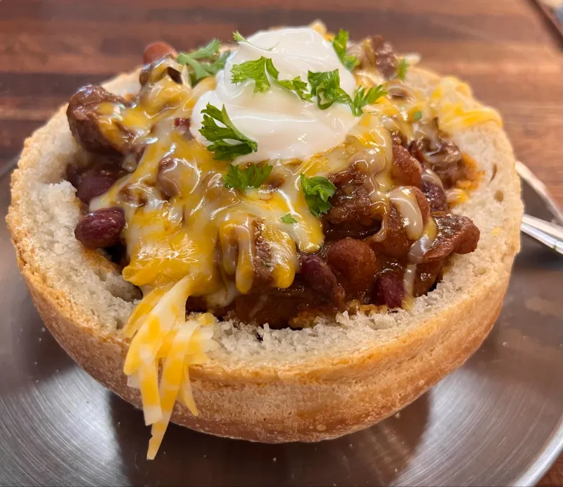 Three Bean Chili in Bread Bowls