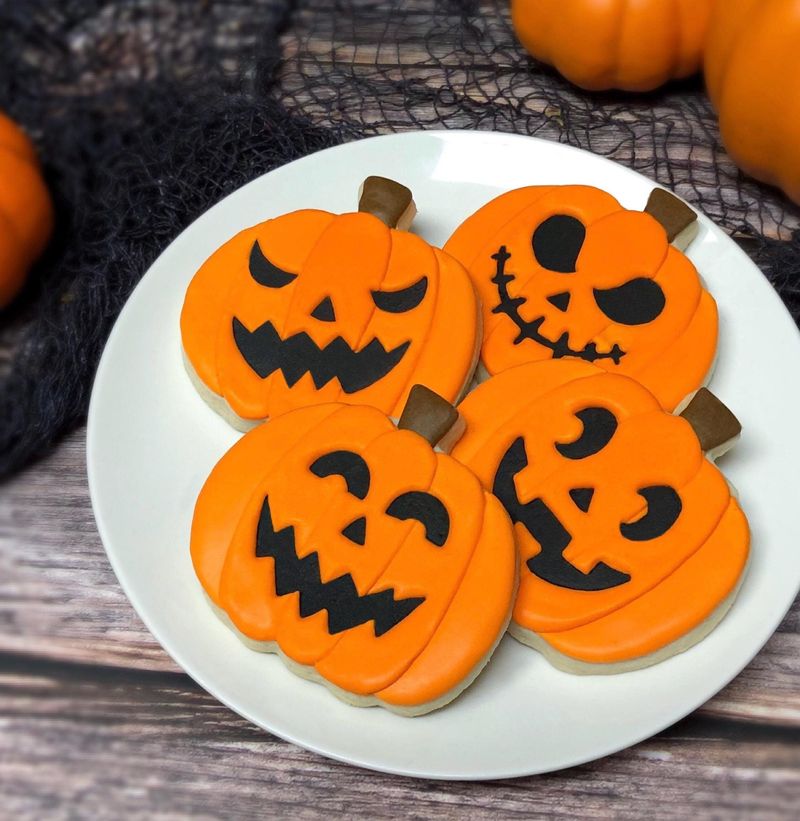Jack-O-Lantern Sugar Cookies