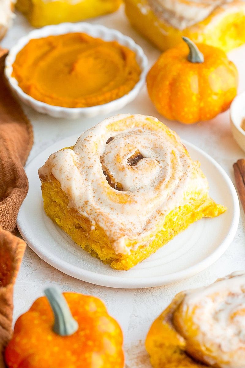 Pumpkin Spice Cinnamon Rolls