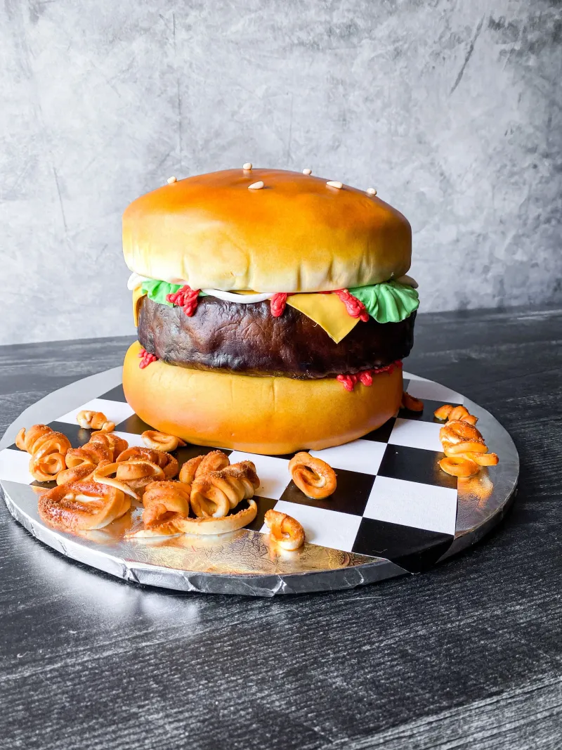 Real or Cake Illusion