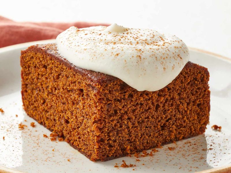 Old-Fashioned Gingerbread Cake