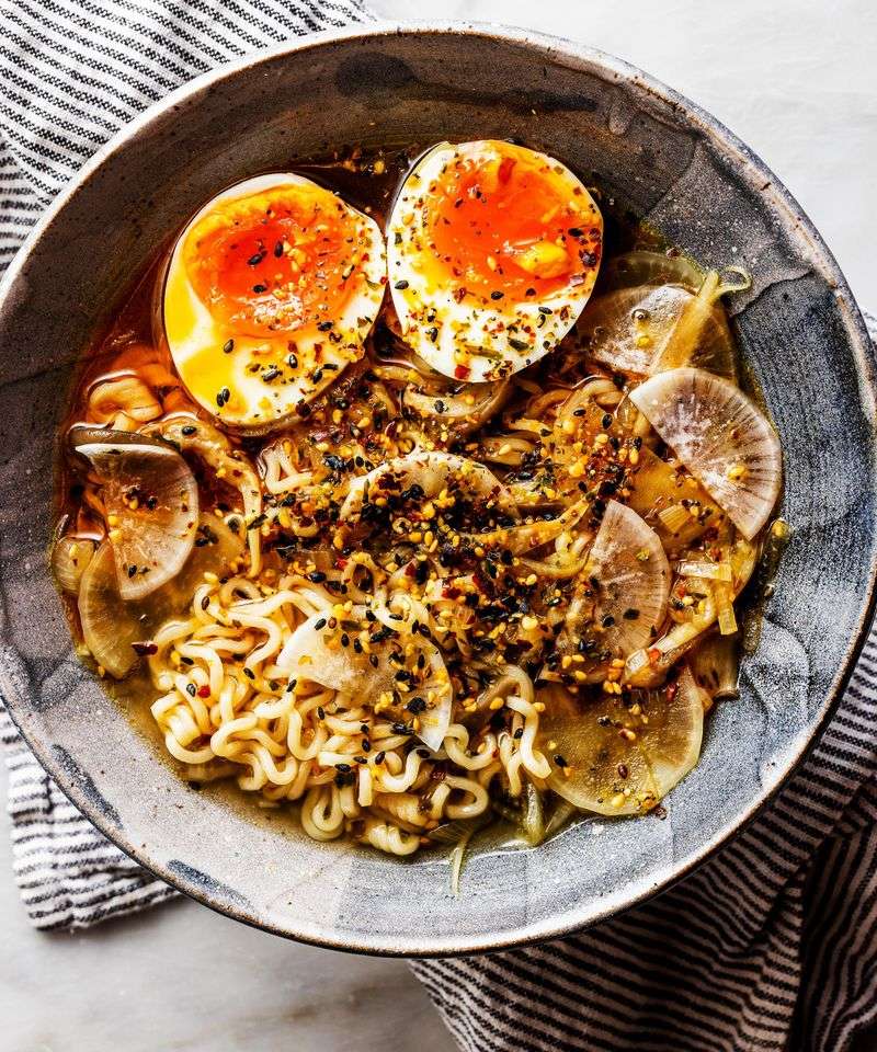 Sprinkle Shichimi Togarashi