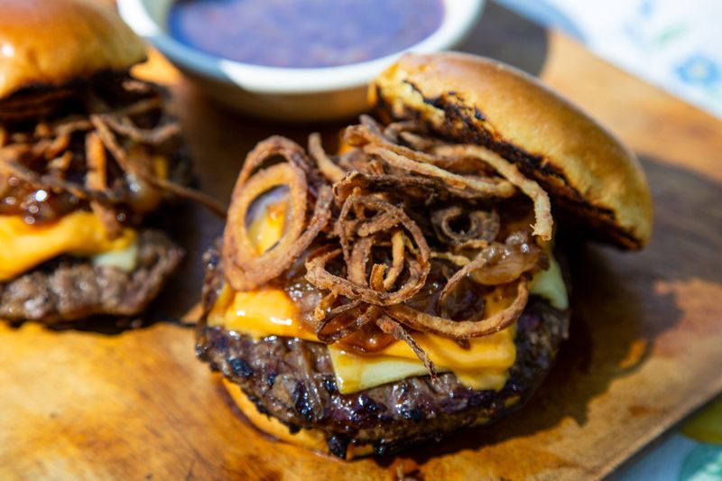 Juicy Cheeseburgers