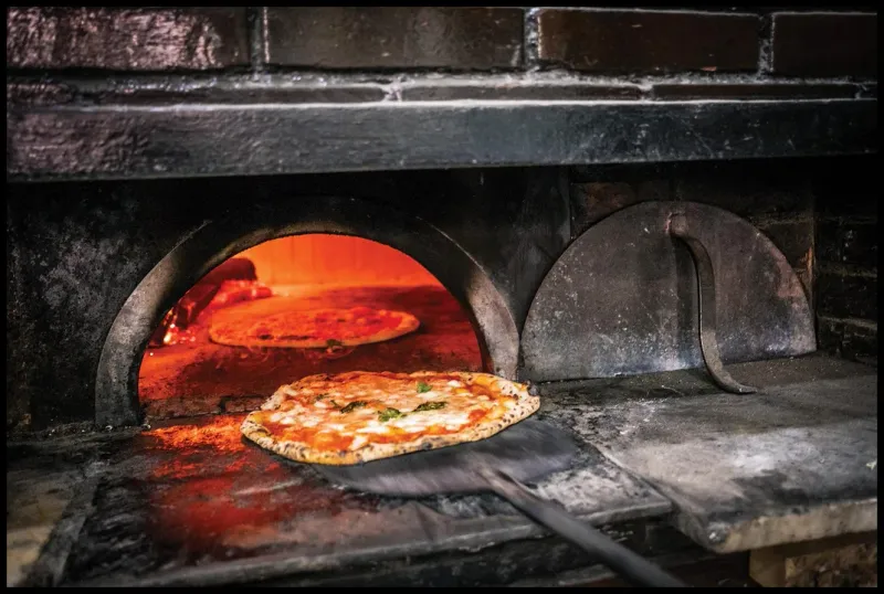 Naples and the Original Pizza
