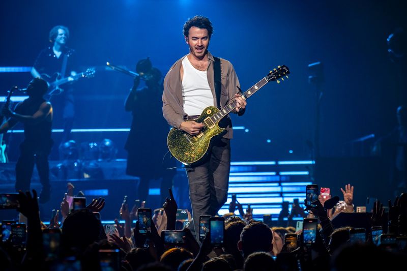 Kevin Jonas: Construction, Business, and a Musical Return