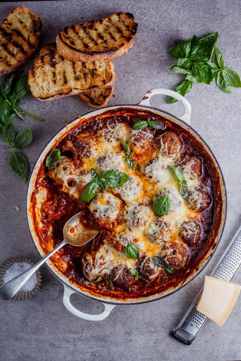 Mini Meatball Traybake