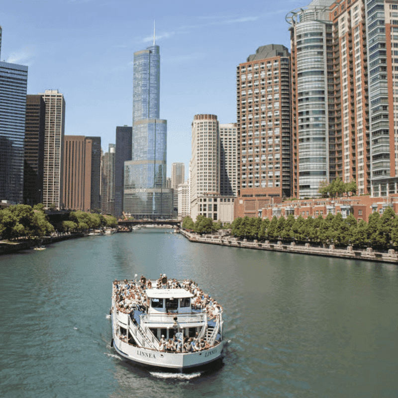 Chicago, United States: Architecture With a Lakefront View