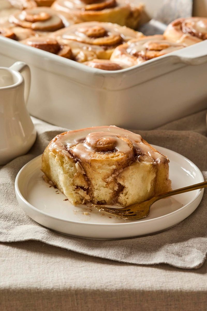 Cinnamon Rolls Worth Waking Up For