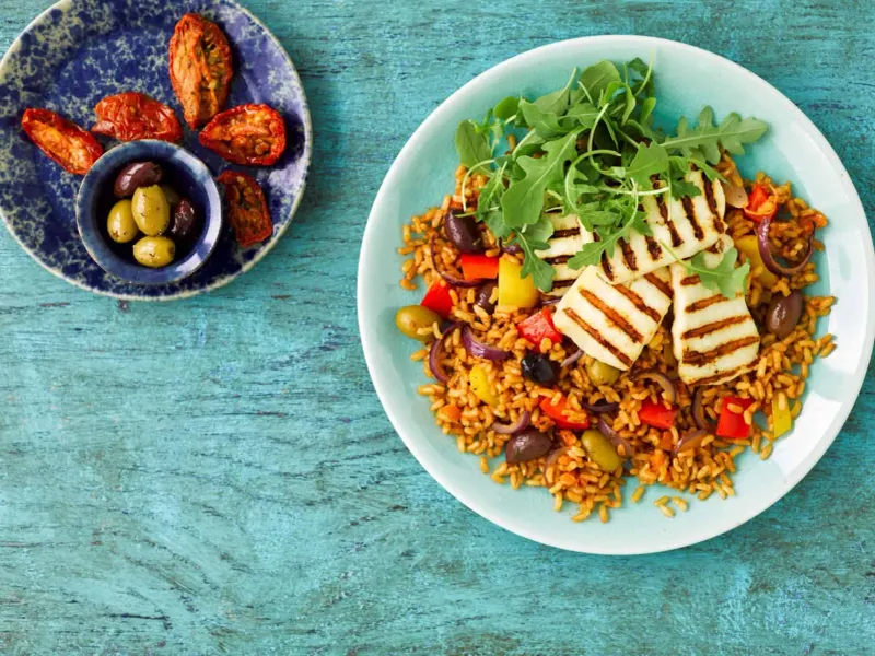 Mediterranean Grain Bowl With Halloumi