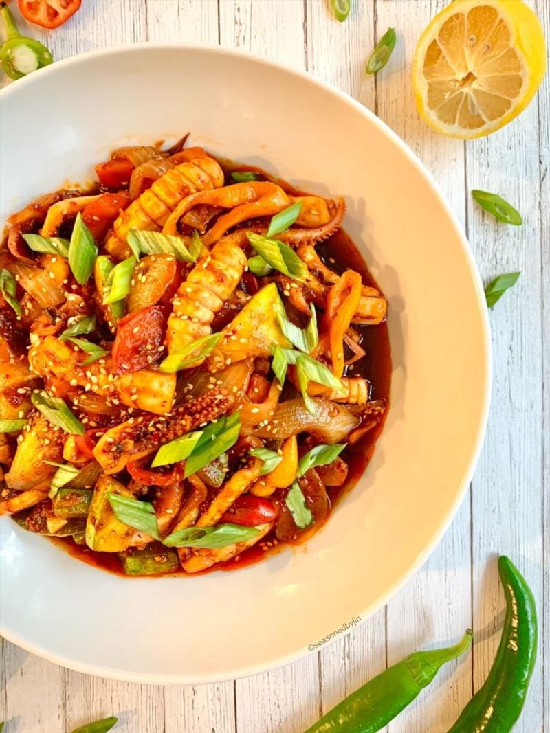 Ojingeo Bokkeum Noodles