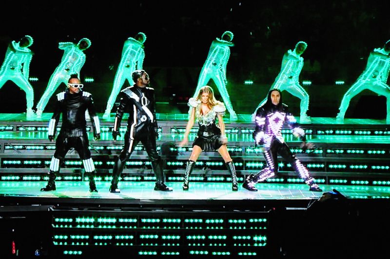 Black Eyed Peas: Big Lights, Rough Sound (2011)