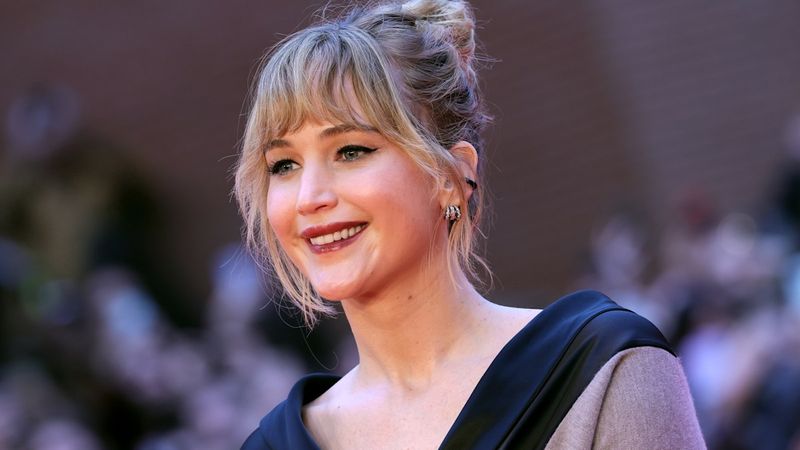 Jennifer Lawrence: Choosing What Stays Personal