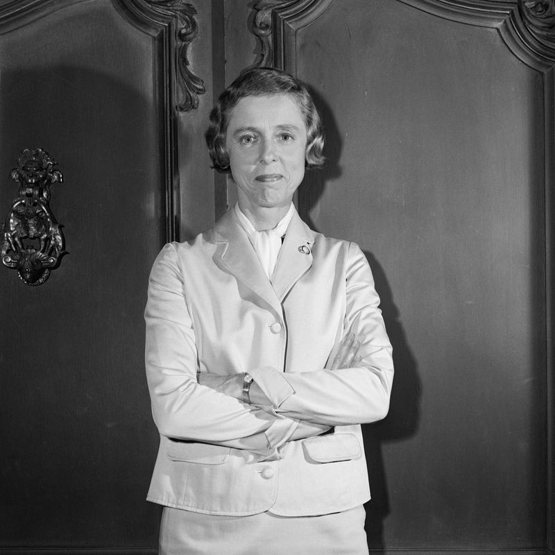 Nancy Kulp: A WAVES Officer