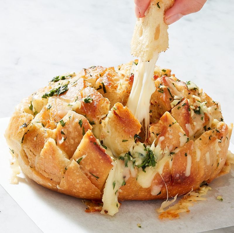 Pull-Apart Cheese Bread