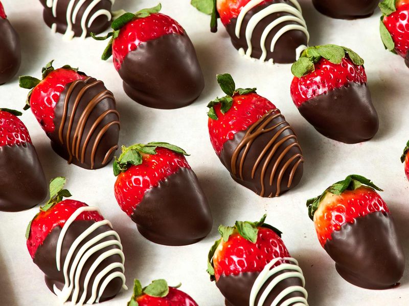 Chocolate-Dipped Strawberries