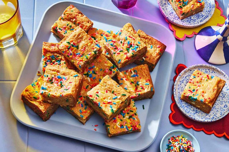 Funfetti Birthday Blondies