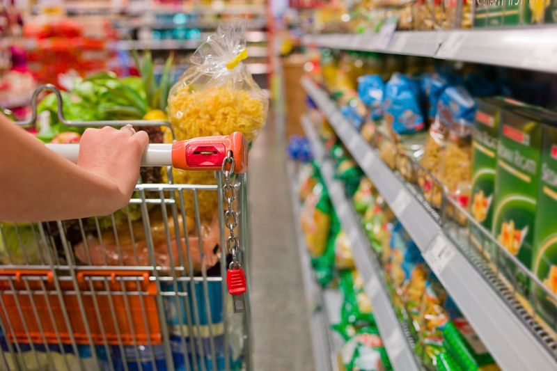 Shopping While Hungry