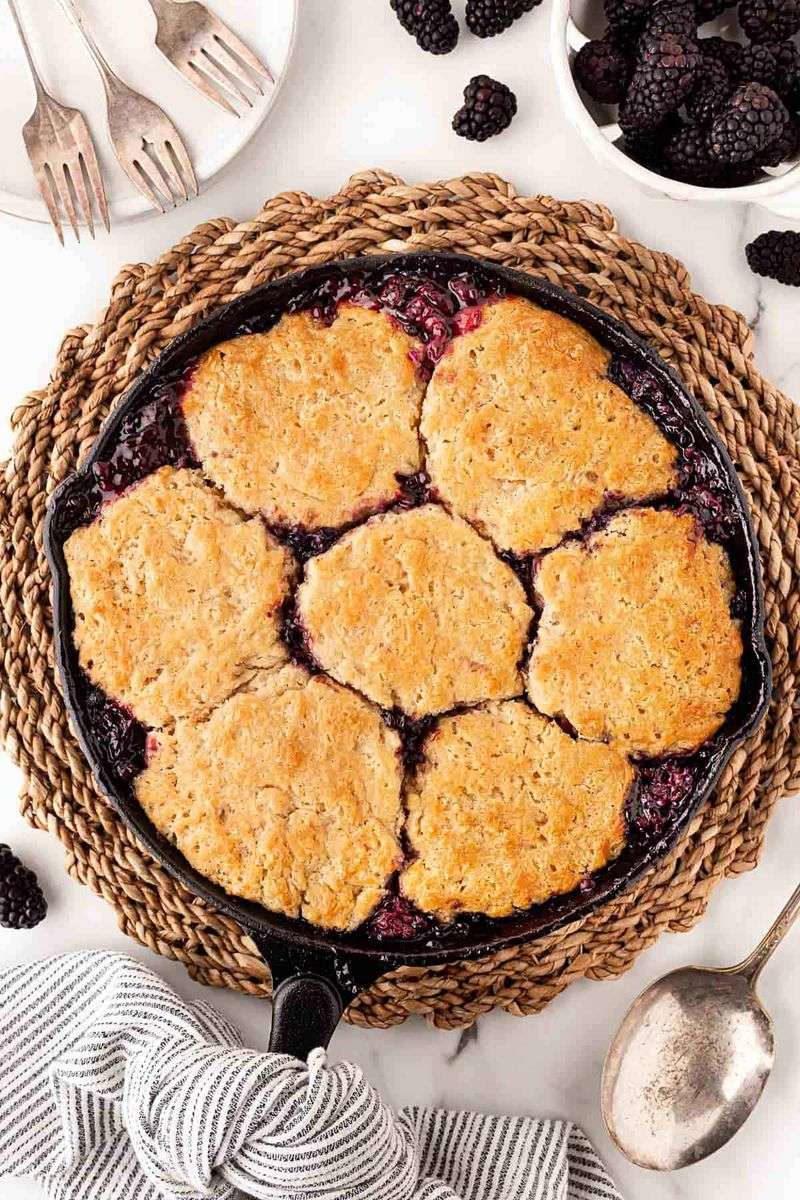 Blackberry Cobbler