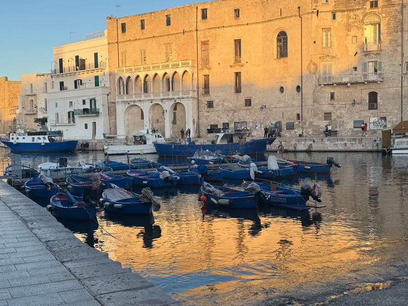 Monopoli: Harbor Life Behind Old Walls