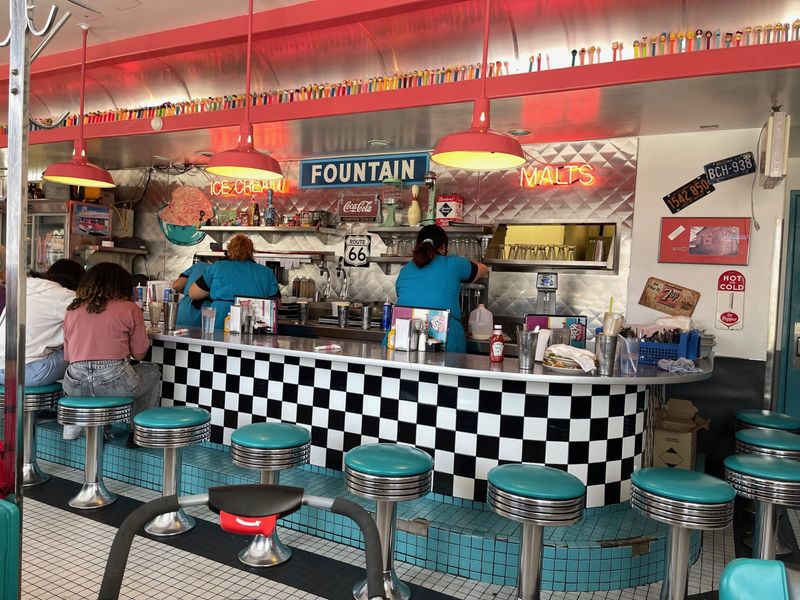 66 Diner: Albuquerque's Colorful Retro Retreat