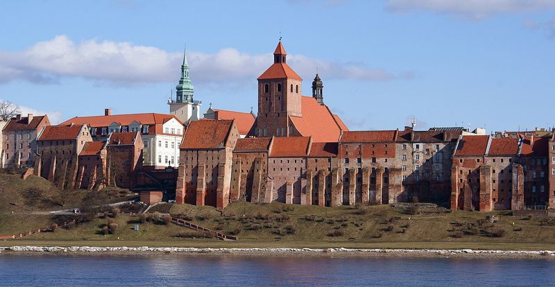 Poland: Riverside Charm in Grudziądz