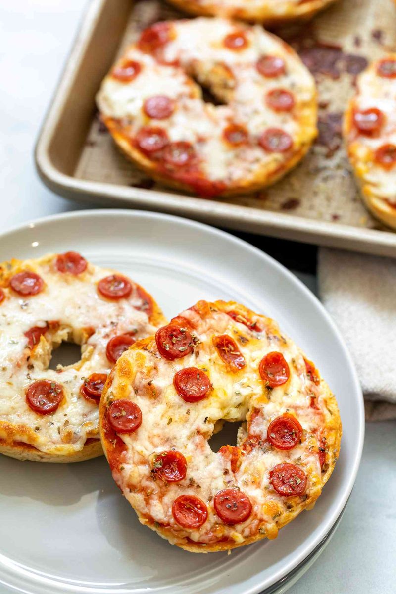 Cheesy Pizza Bagels