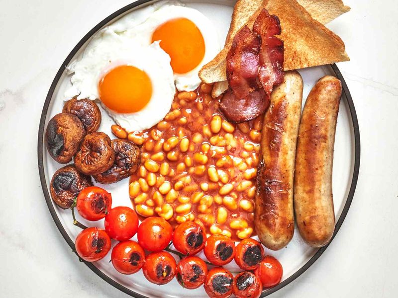 Full English with Baked Beans
