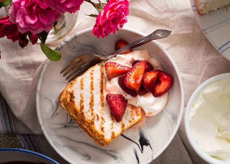 Pound Cake with Golden Stripes