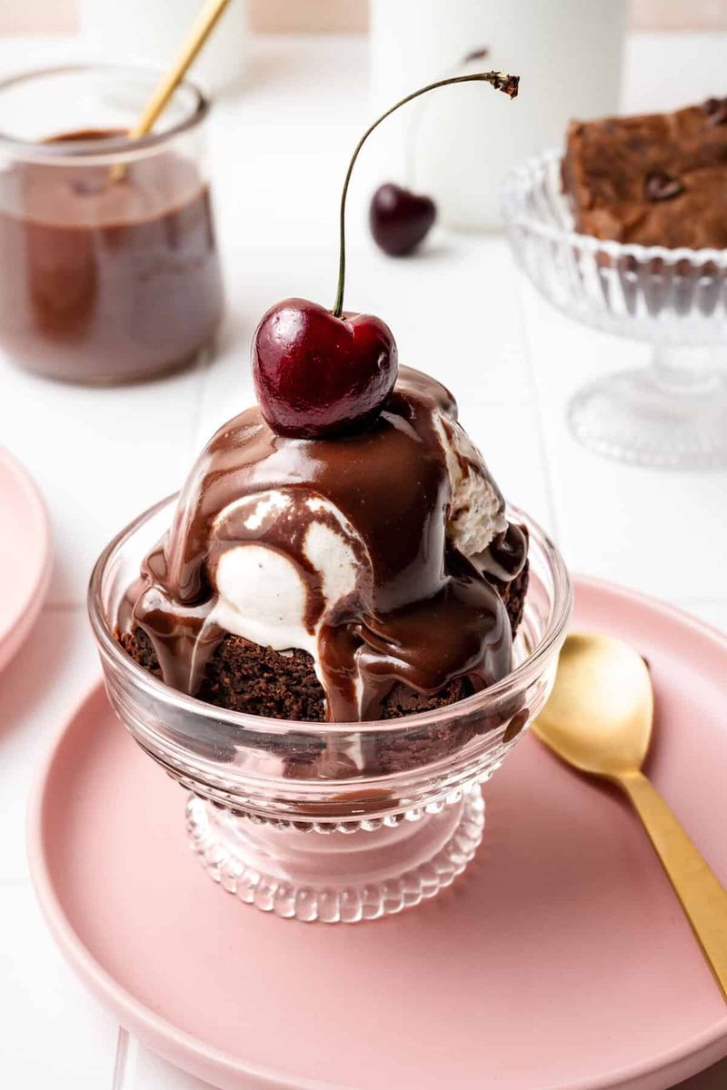 Brownie Sundae Pile