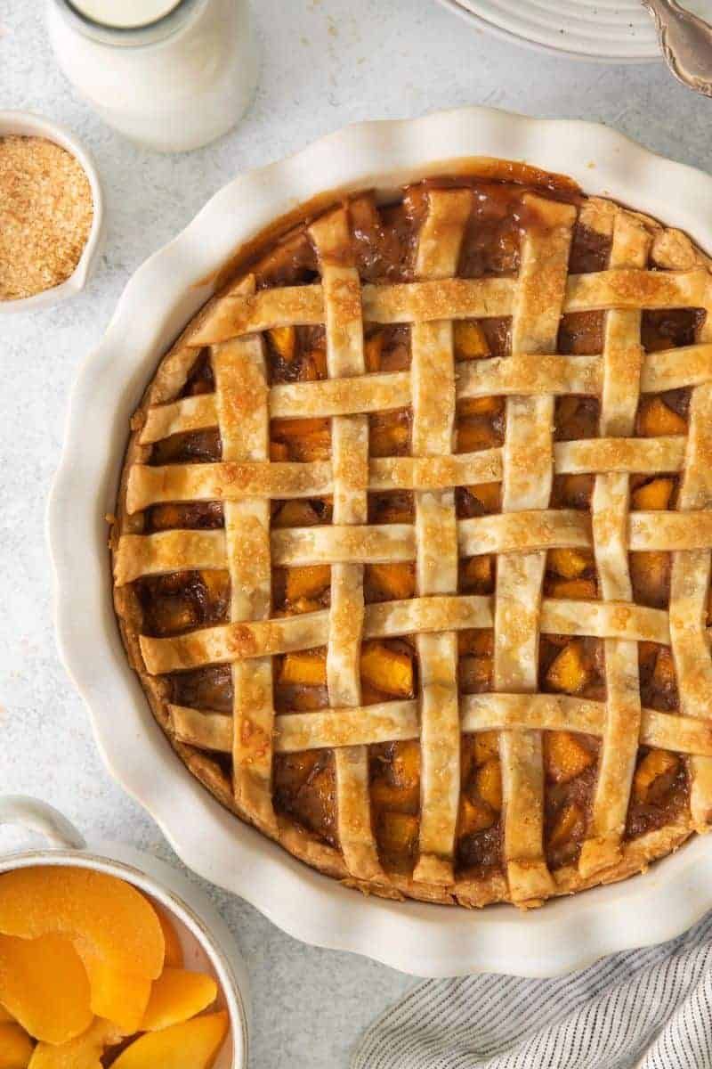 Old-Fashioned Peach Pie