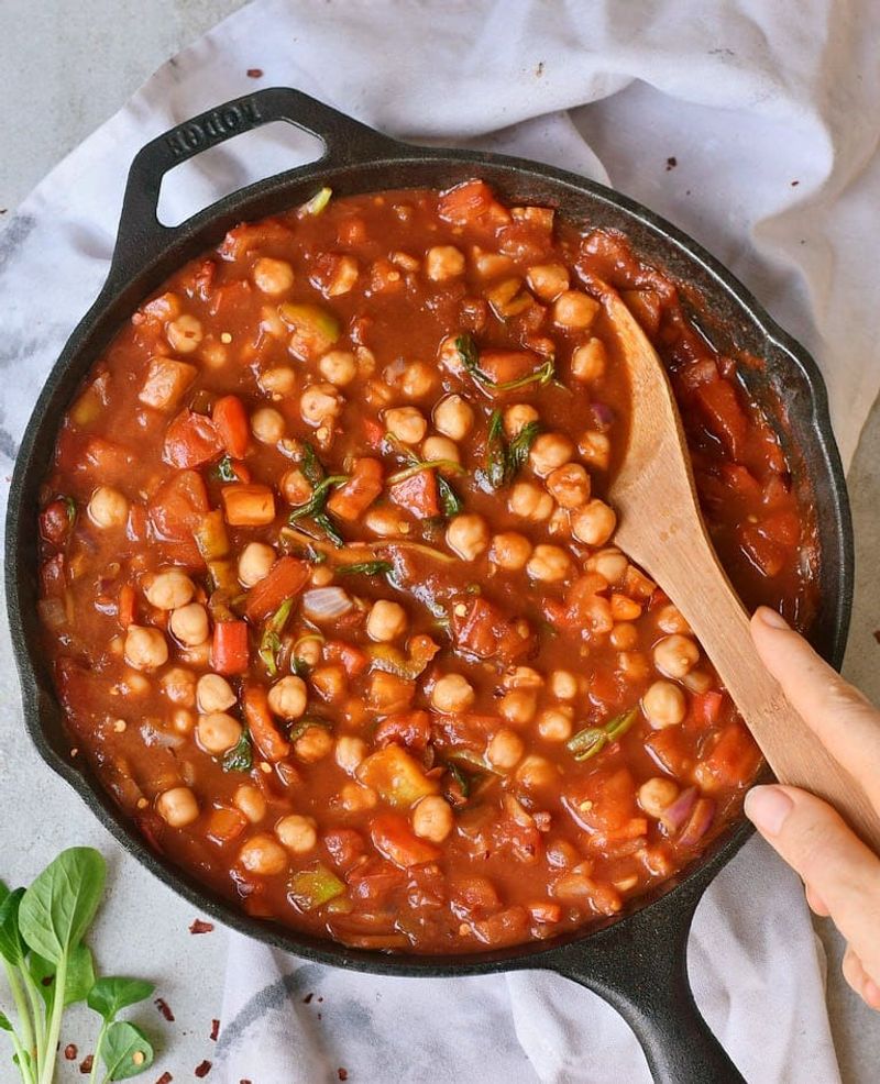 Shakshuka-Style Chickpeas