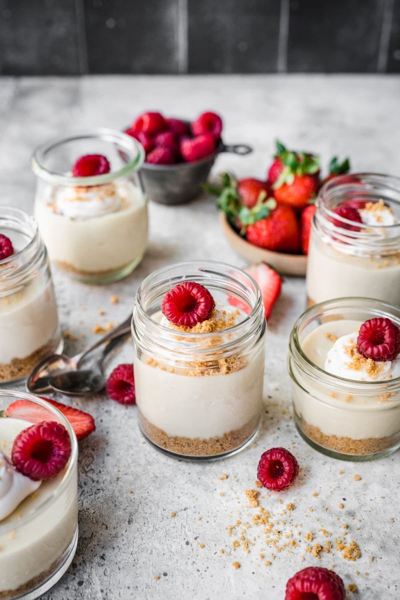 Mini Cheesecake Jars