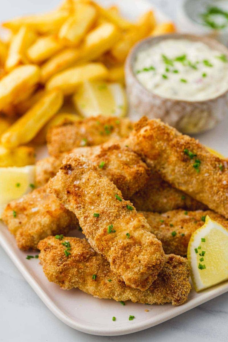 Crunchy Fish Sticks and Fries